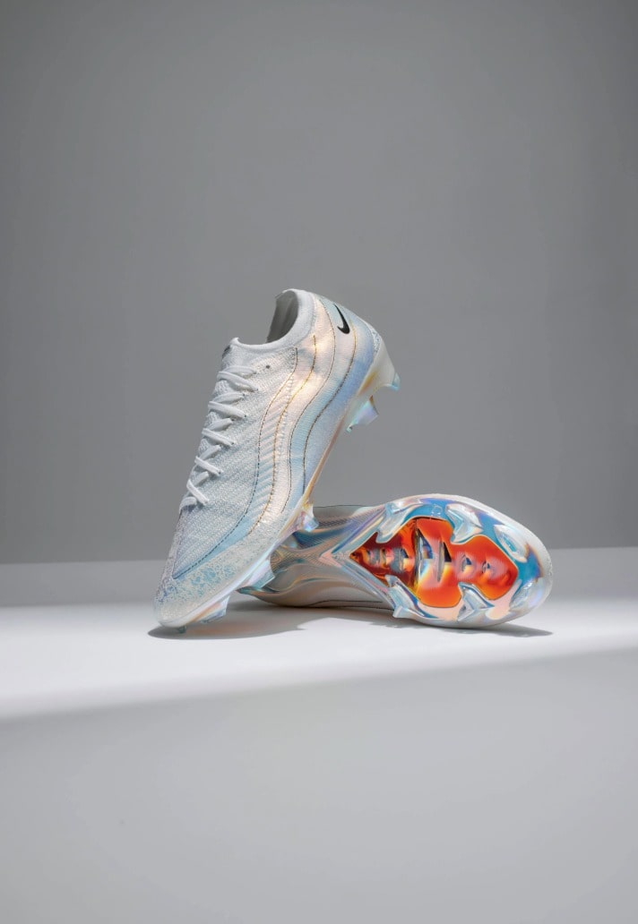 Mercurial Vapor 16 Air Max 95 'Disruptive'