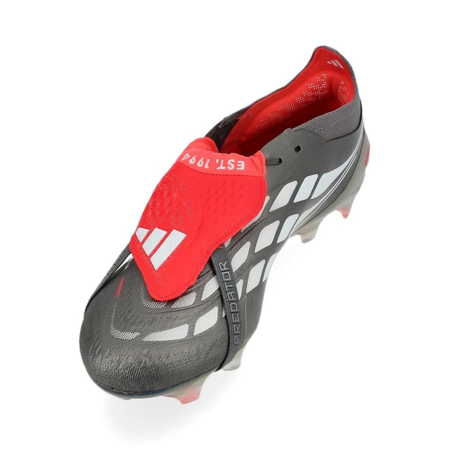 Predator 26 Elite FT FG Finishers Steel Pack