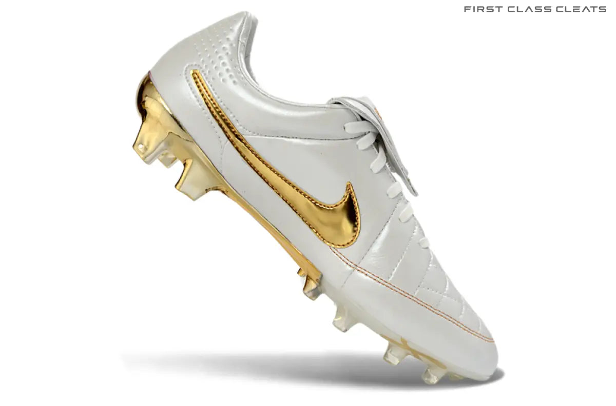 Tiempo Legend RGN FG SE ’Ronaldinho Touch of Gold’