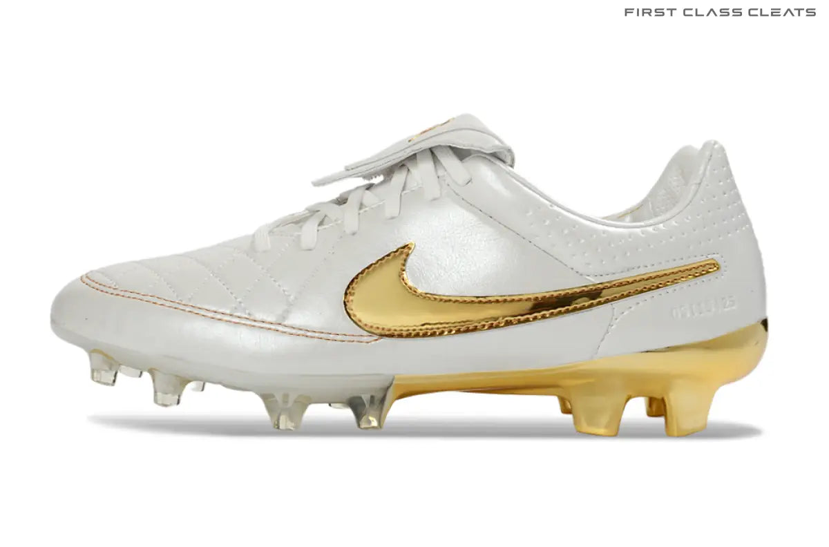 Tiempo Legend RGN FG SE ’Ronaldinho Touch of Gold’